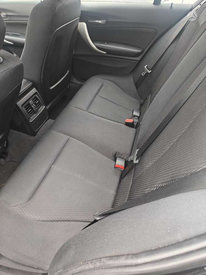 BMW 118, 2.0 l., hatchback