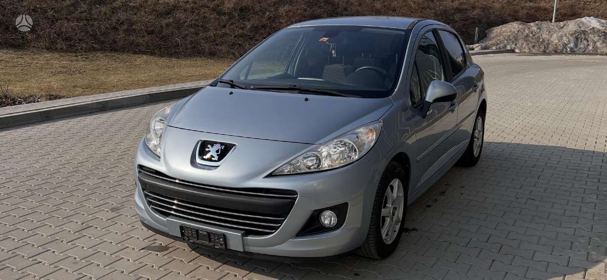 Peugeot 207 - 3