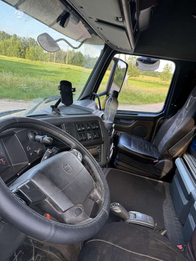 Volvo FH520, лесовозы