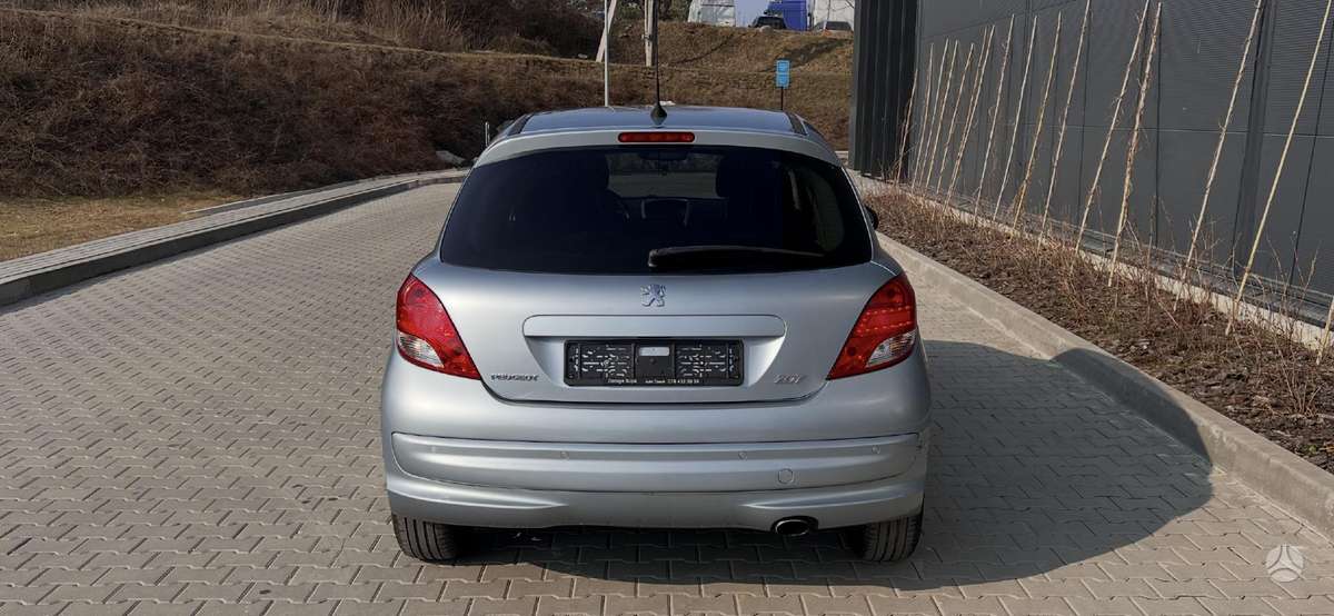 Peugeot 207 - 11