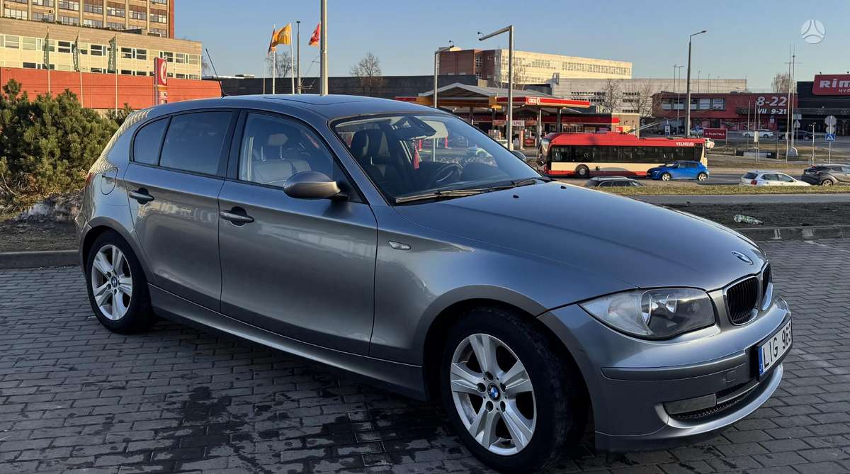 BMW 118, 2.0 l., Хэтчбек