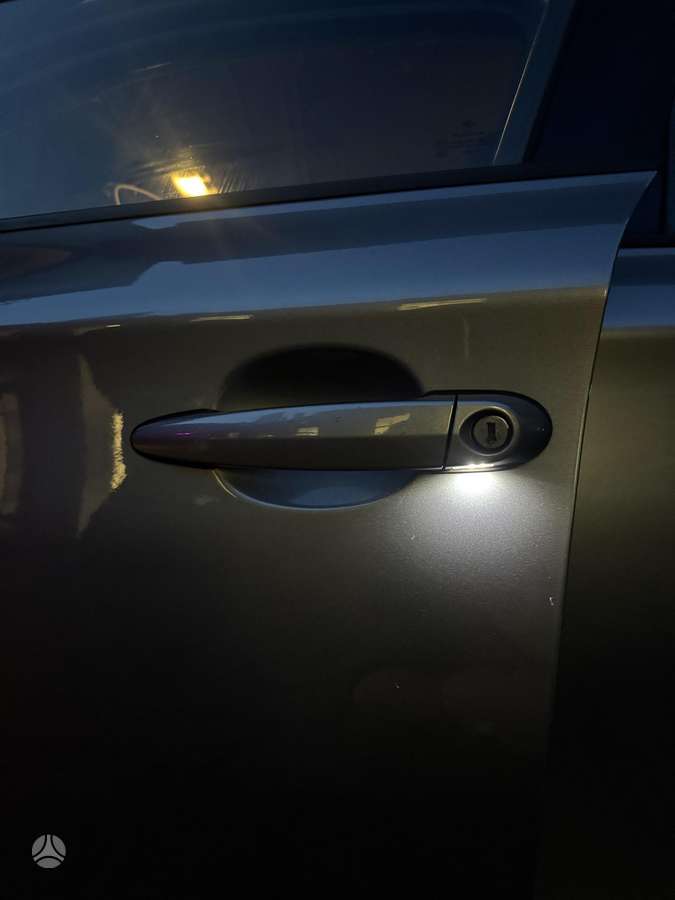 BMW 118, 2.0 l., Хэтчбек