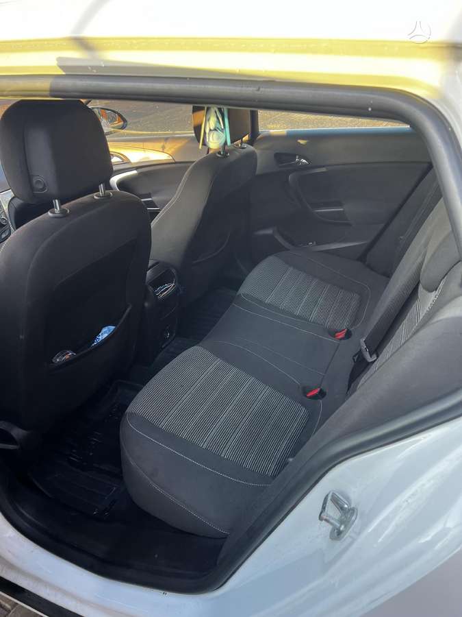 Opel Insignia, 1.6 l., Универсал
