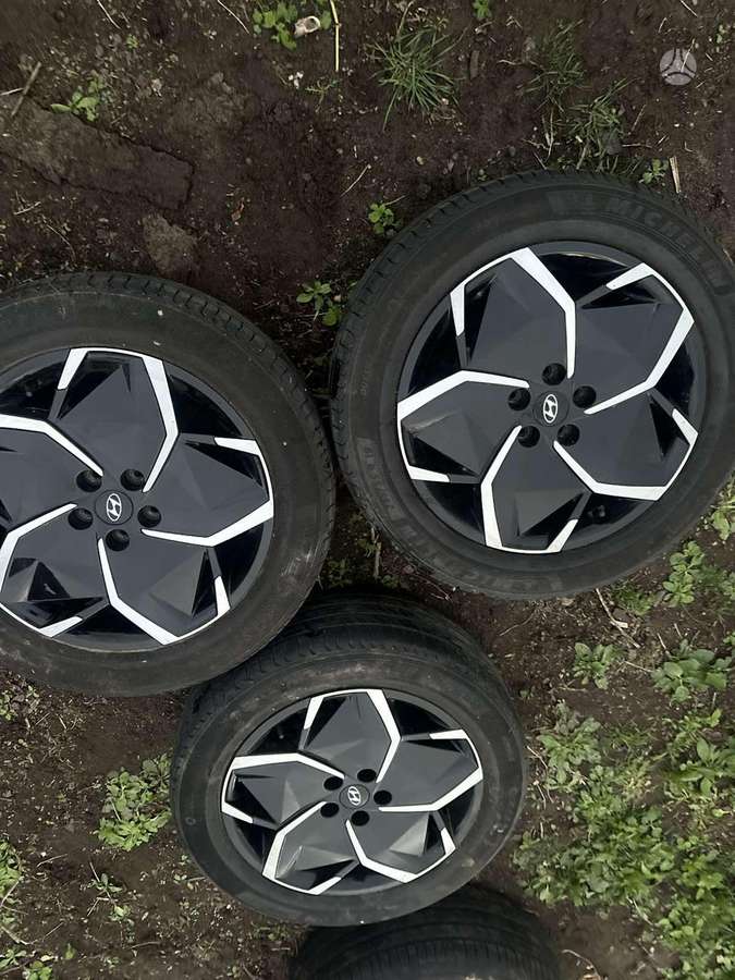 Hyundai Ioniq 5, light alloy, R19