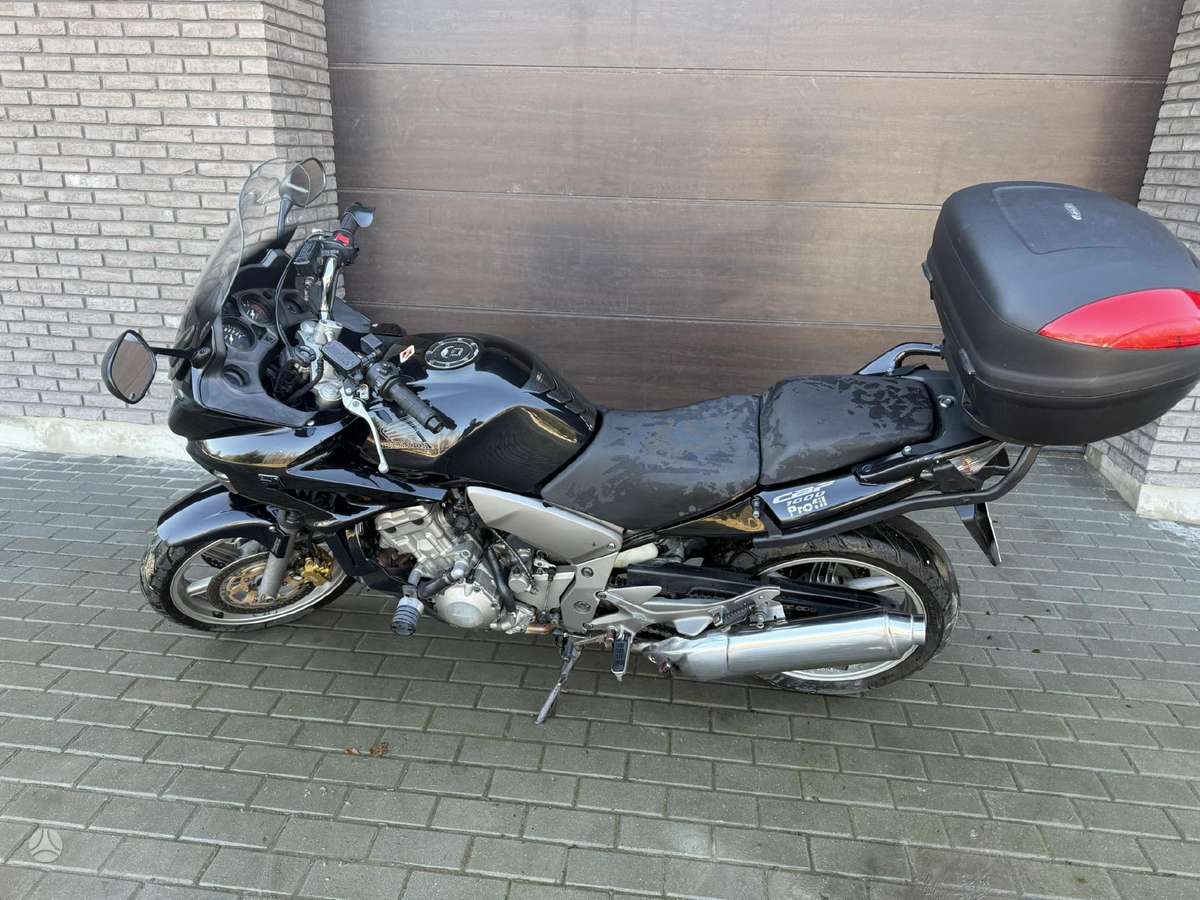 Honda CBF 998cc, street / classic