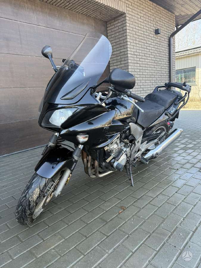 Honda CBF 998cc, street / classic