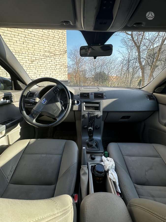 Volvo S40 - 4