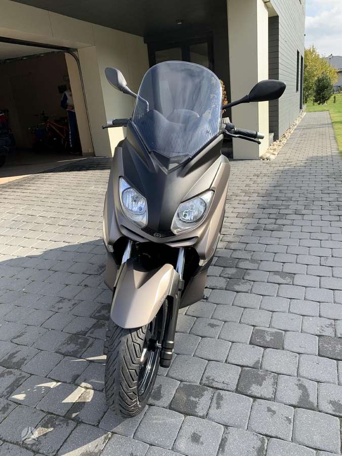 Yamaha X-max 250cc, scooters / mopeds