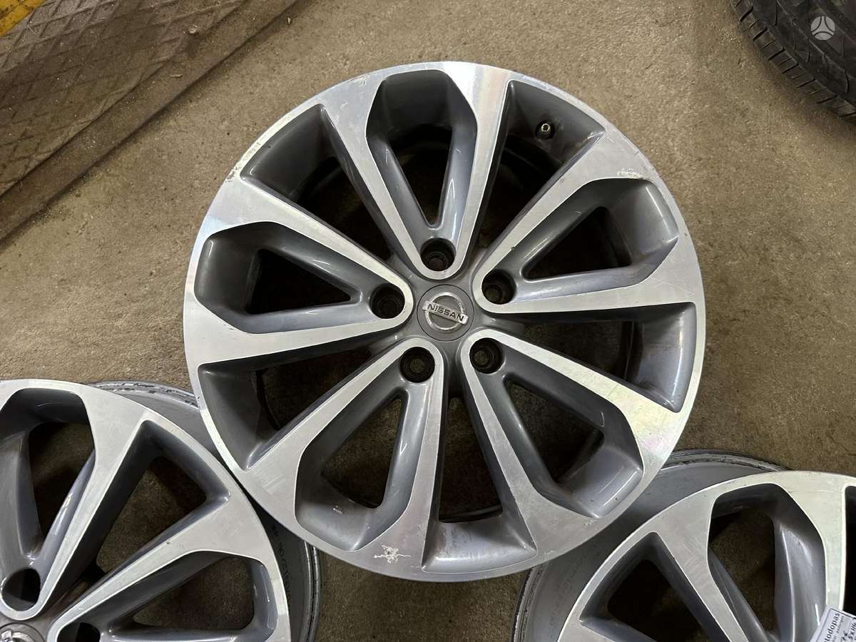 Nissan, light alloy, R18
