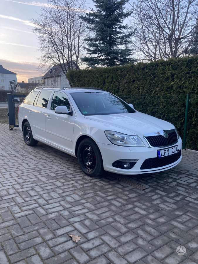 Škoda Octavia - 12