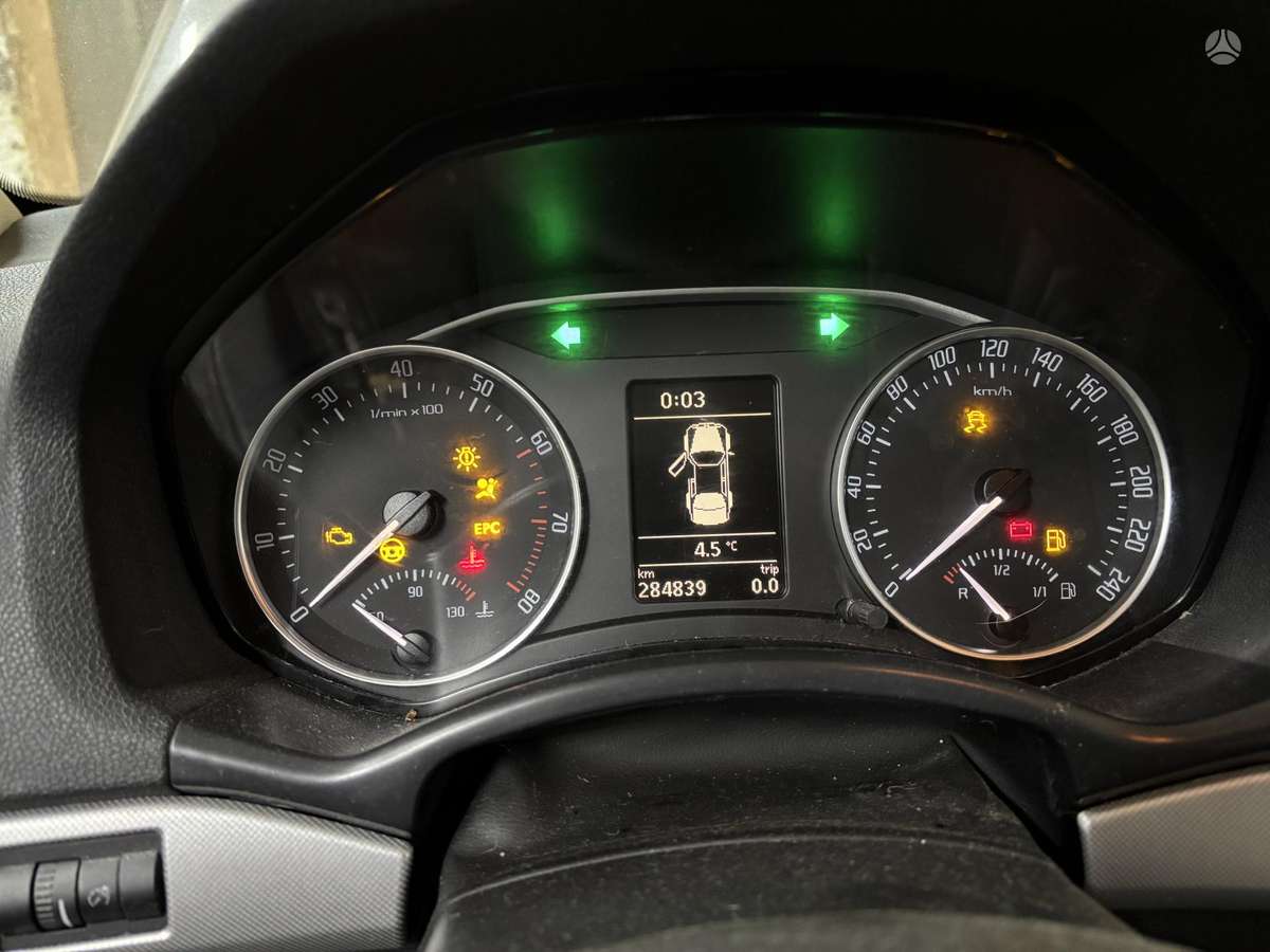 Skoda Octavia Variklio defektas