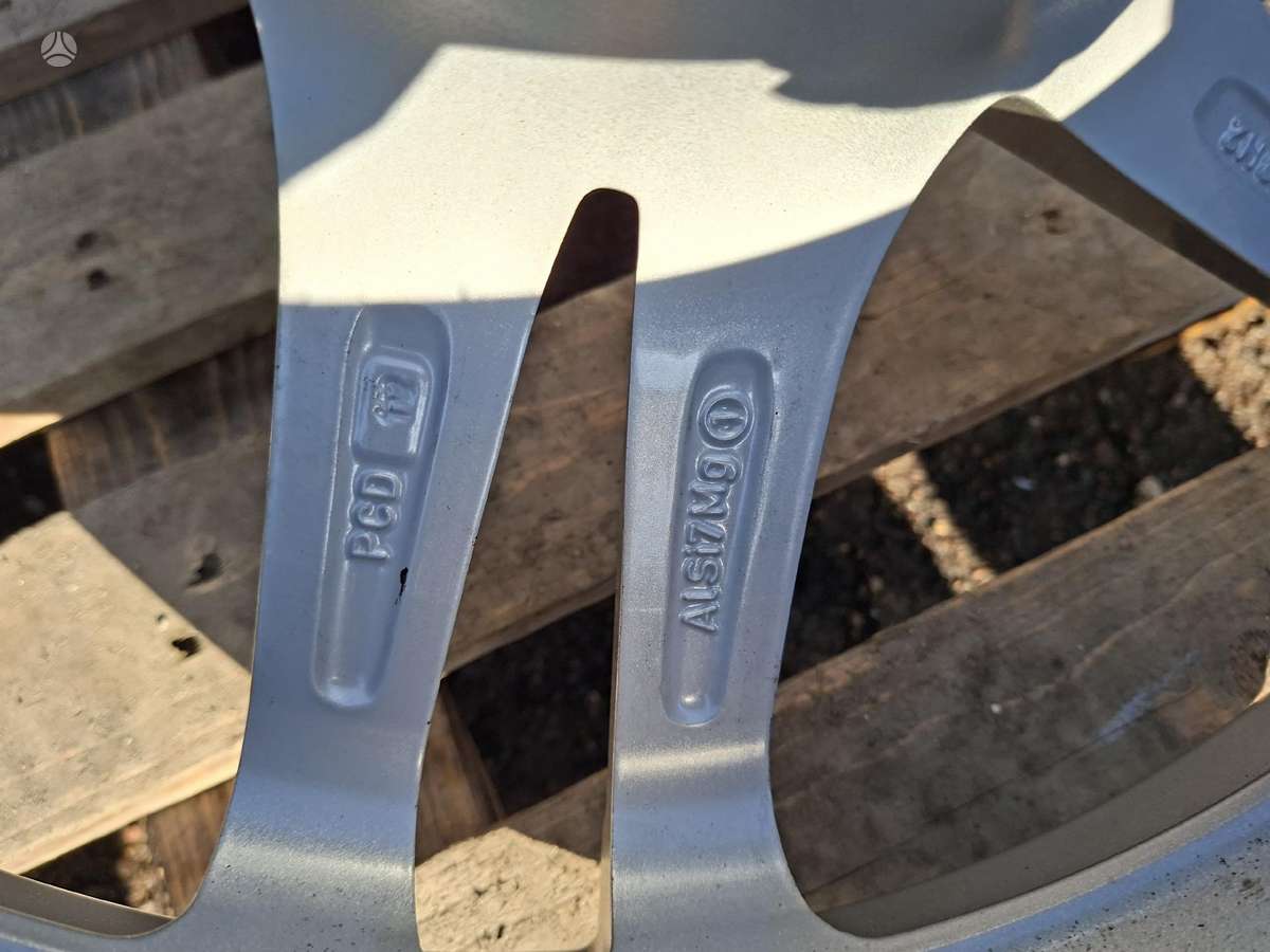 Dezent VW AUDI MB ET44, light alloy, R18