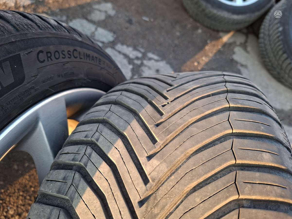 Michelin, всесезонные 225/50 R18