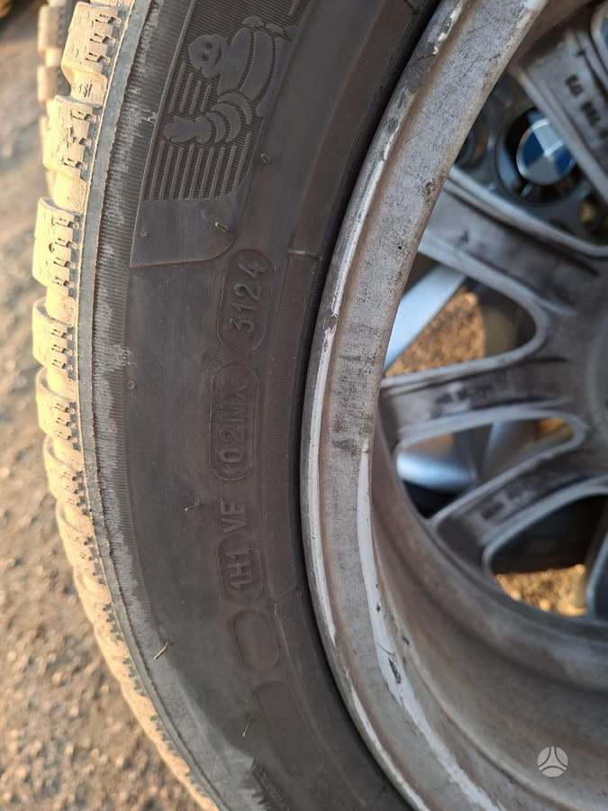 Michelin, всесезонные 225/50 R18