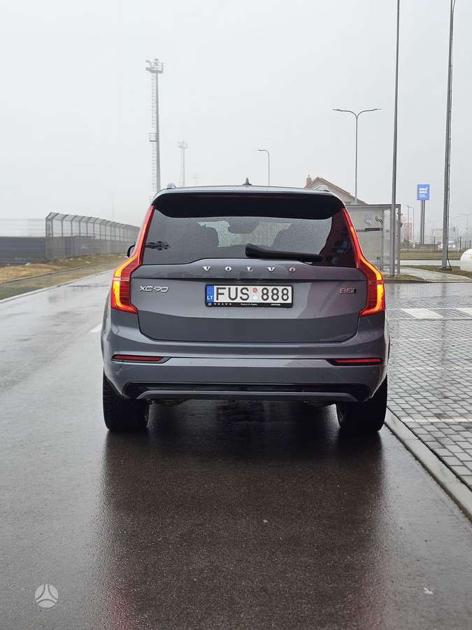 Volvo XC90 - 4