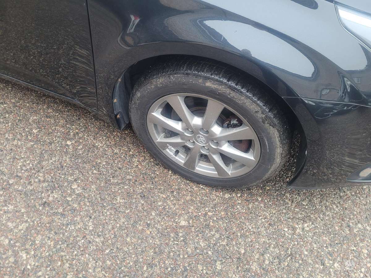 Toyota Avensis, 2.2 l., Универсал