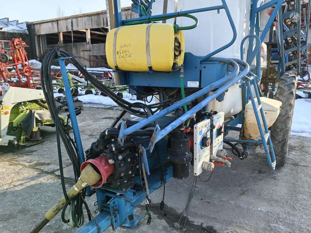Evrard TA 2500, разбрызгиватели