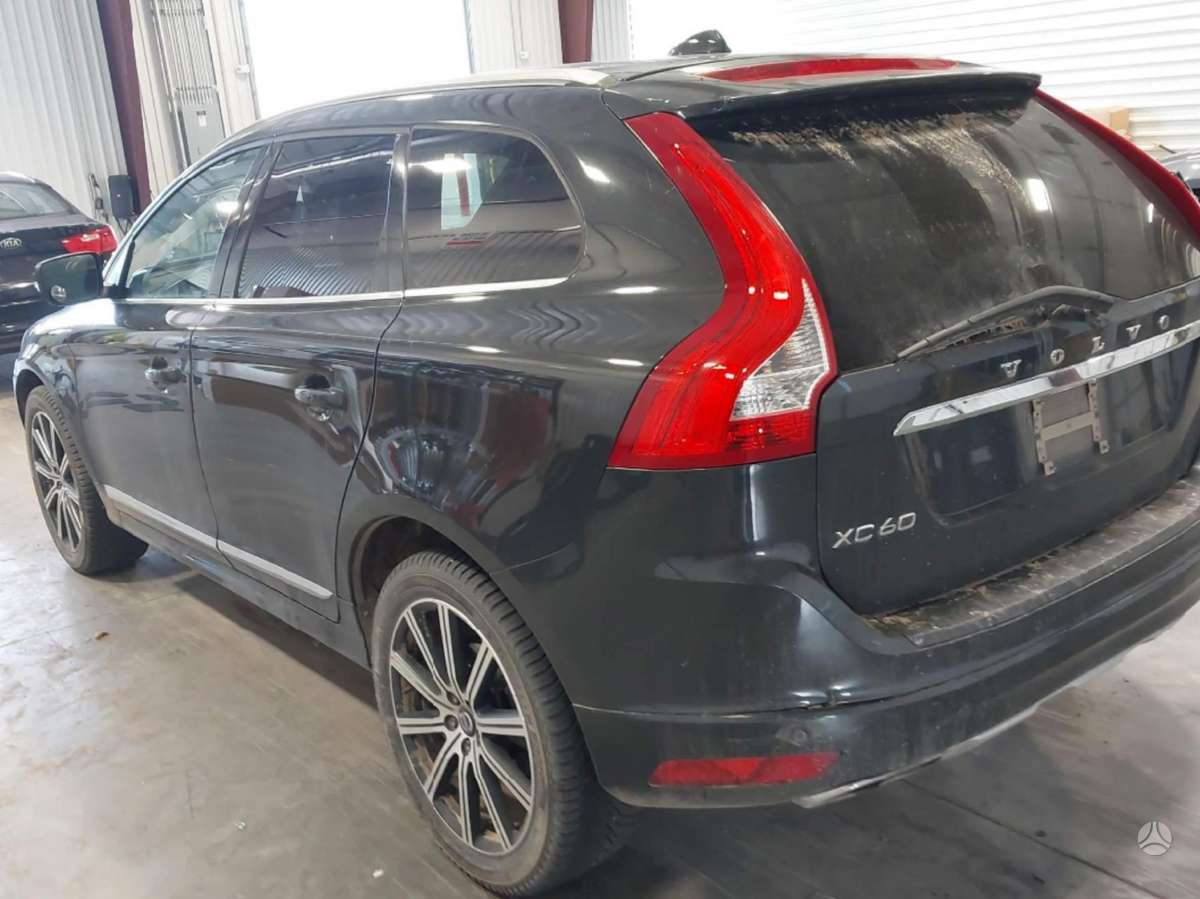 Volvo XC60 dalimis