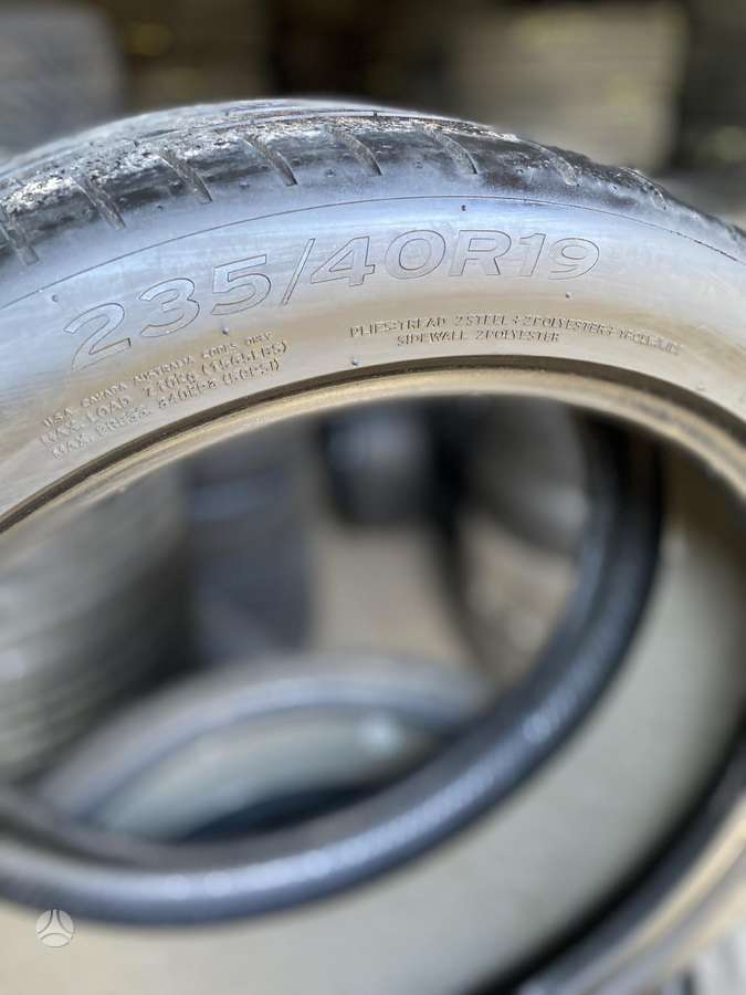 Hankook, summer 235/40 R19