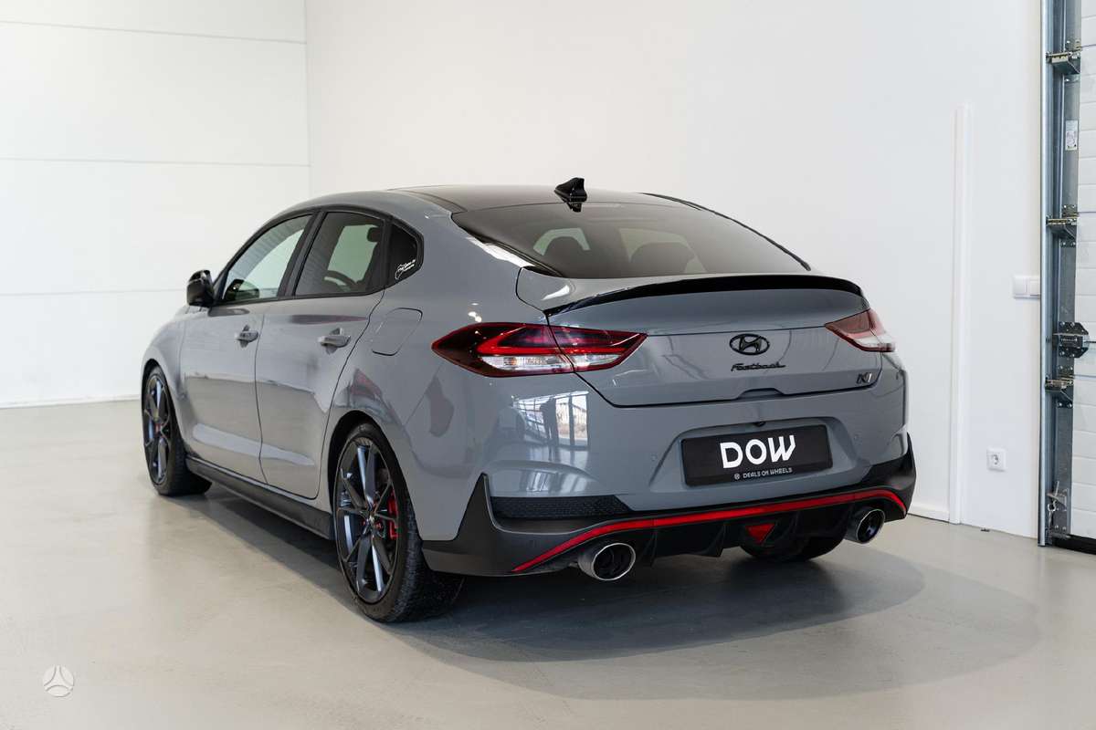 Hyundai i30, 2.0 l., hatchback