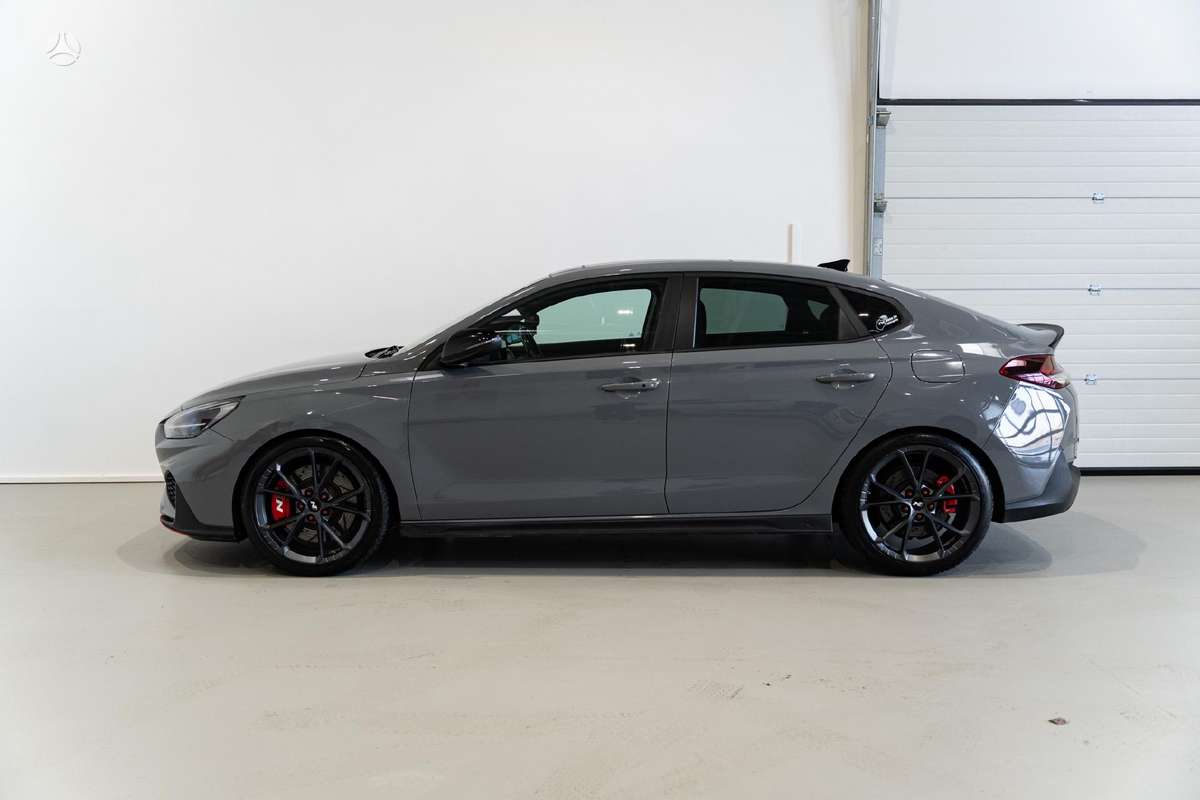 Hyundai i30, 2.0 l., hatchback
