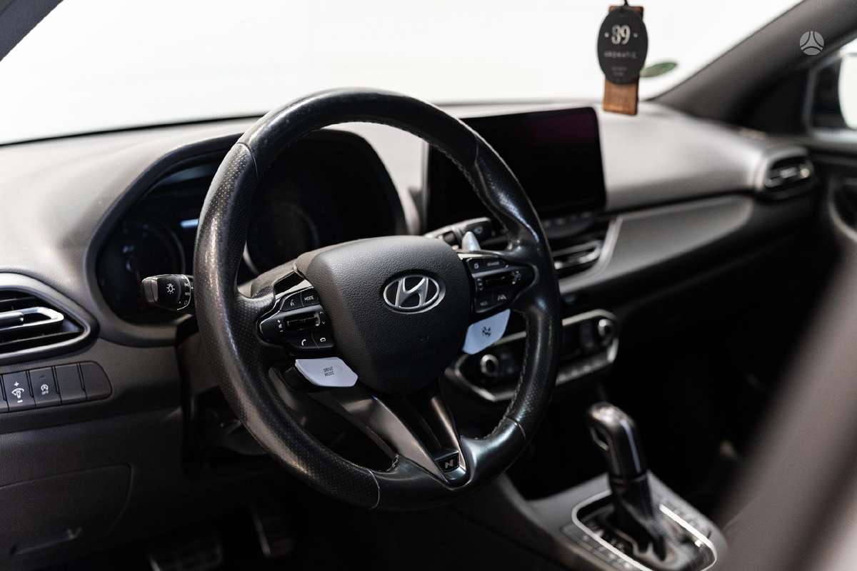 Hyundai i30, 2.0 l., hatchback