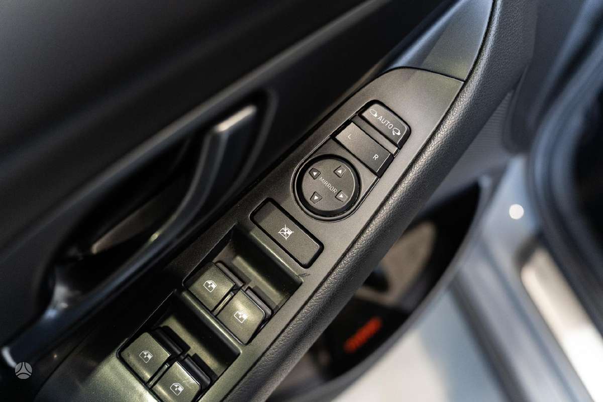 Hyundai i30, 2.0 l., hatchback