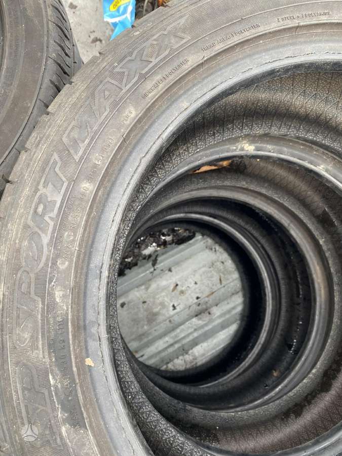 Dunlop SpSportMaxx, summer 215/45 R16