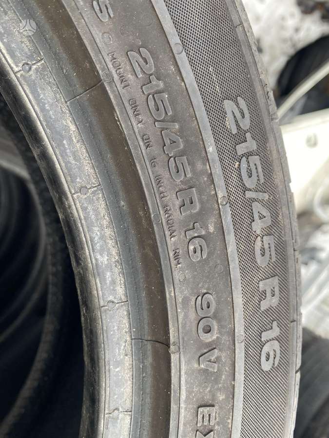 Continental PremiumContact 2, vasarinės 215/45 R16