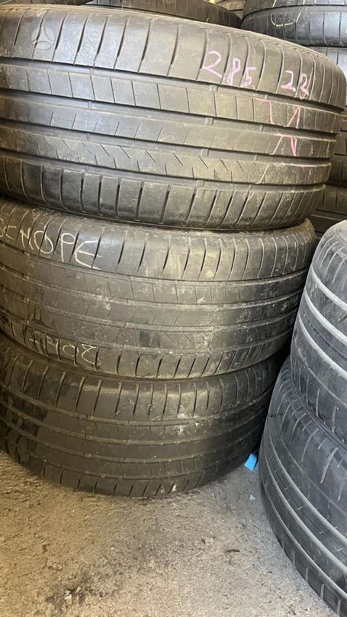 Bridgestone Turanza T005, летние 285/35 R22