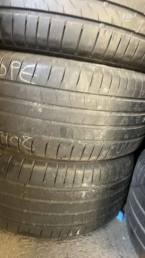 Bridgestone Turanza T005, летние 285/35 R22
