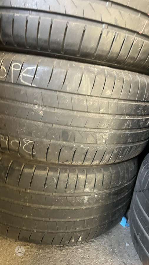 Bridgestone Turanza T005, vasarinės 285/35 R22