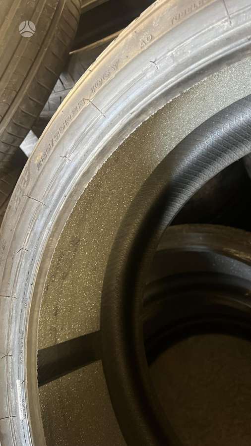 Bridgestone Turanza T005, vasarinės 285/35 R22