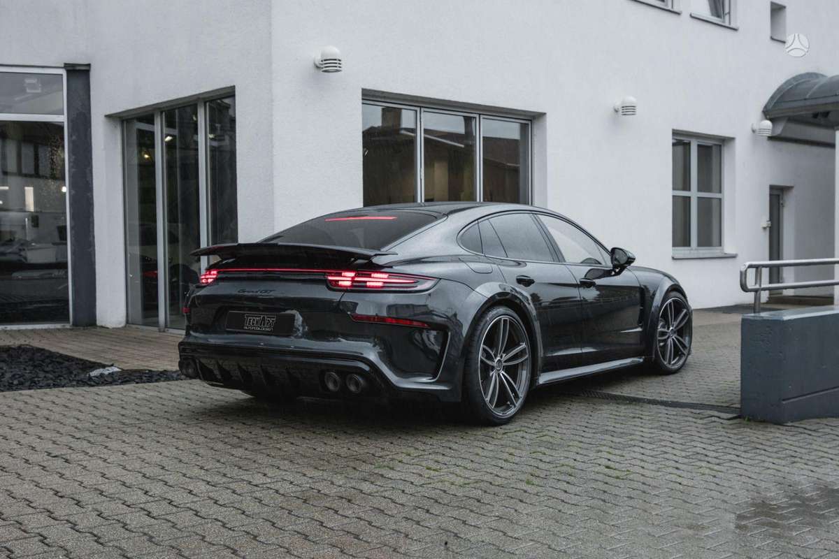 Porsche Panamera bamperiai