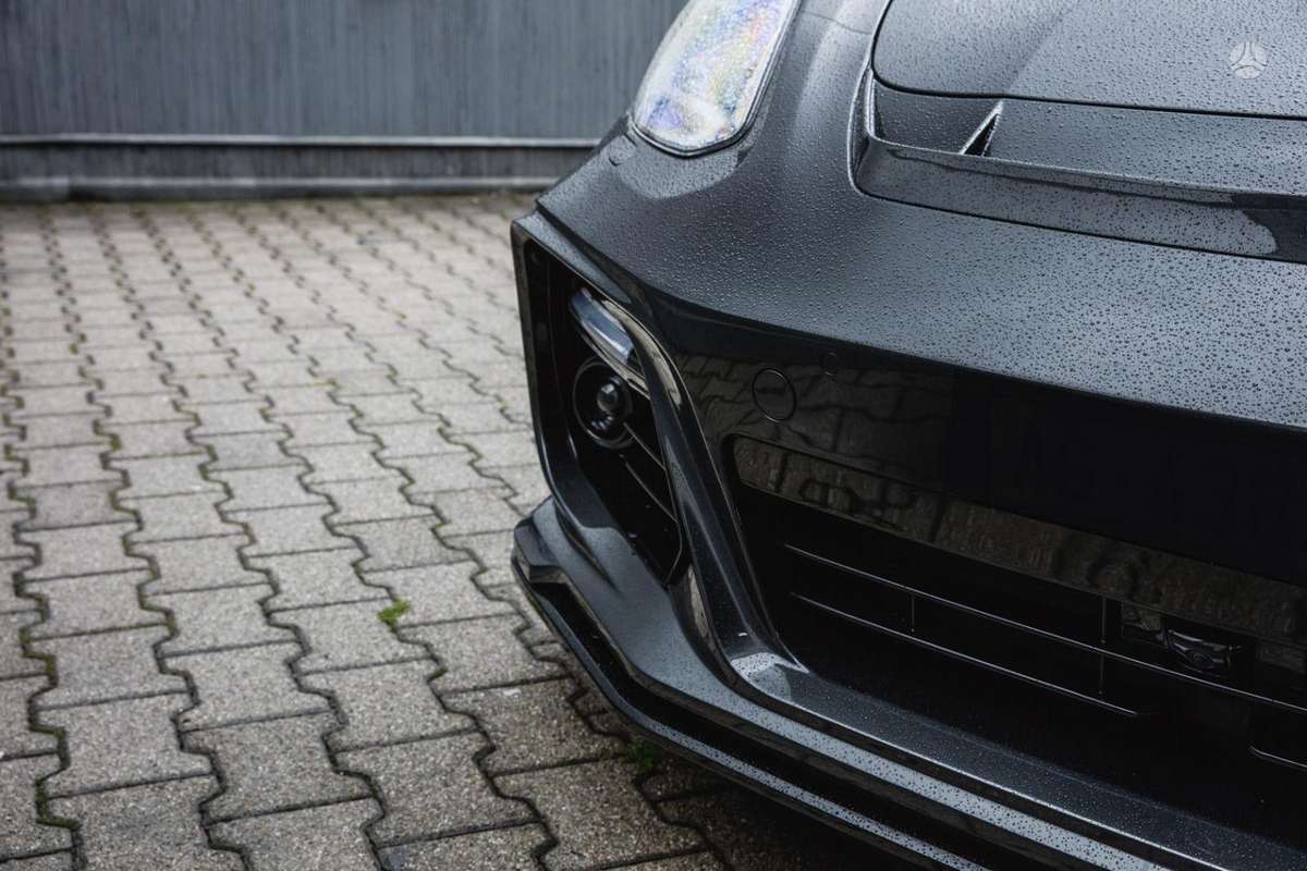 Porsche Panamera bamperiai