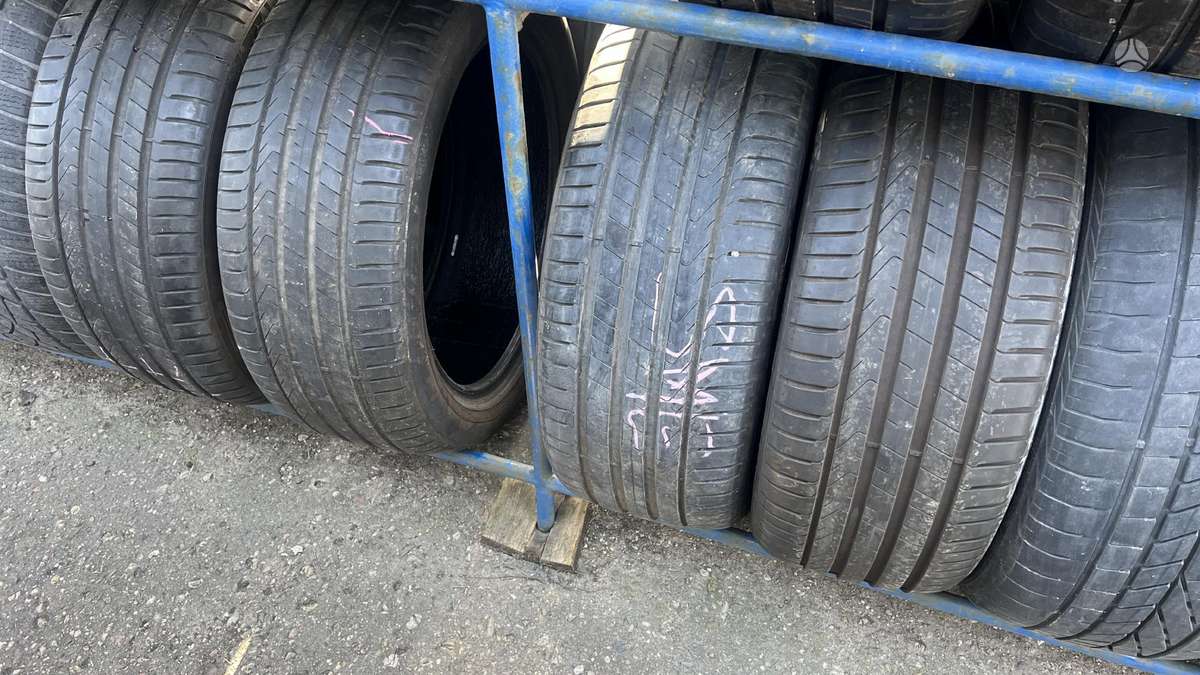 Pirelli Scorpion Elect, summer 255/45 R20