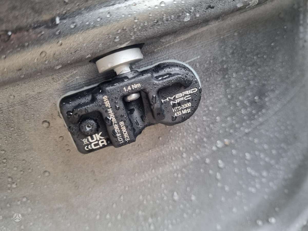 Lexus, light alloy, R19