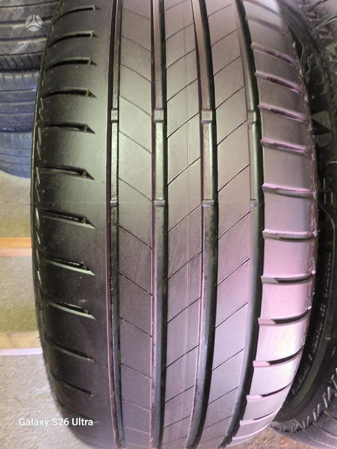 Bridgestone TURANZA T005, summer 235/55 R18