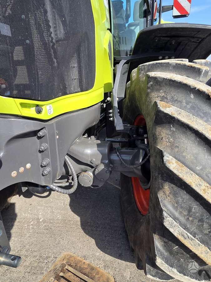Claas Axion 830, тракторы