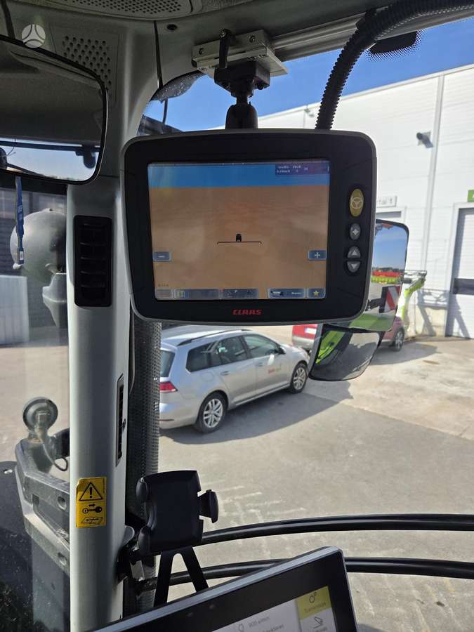 Claas Axion 850, тракторы