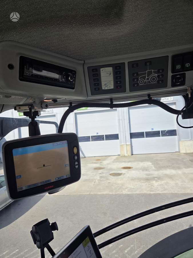 Claas Axion 850, тракторы