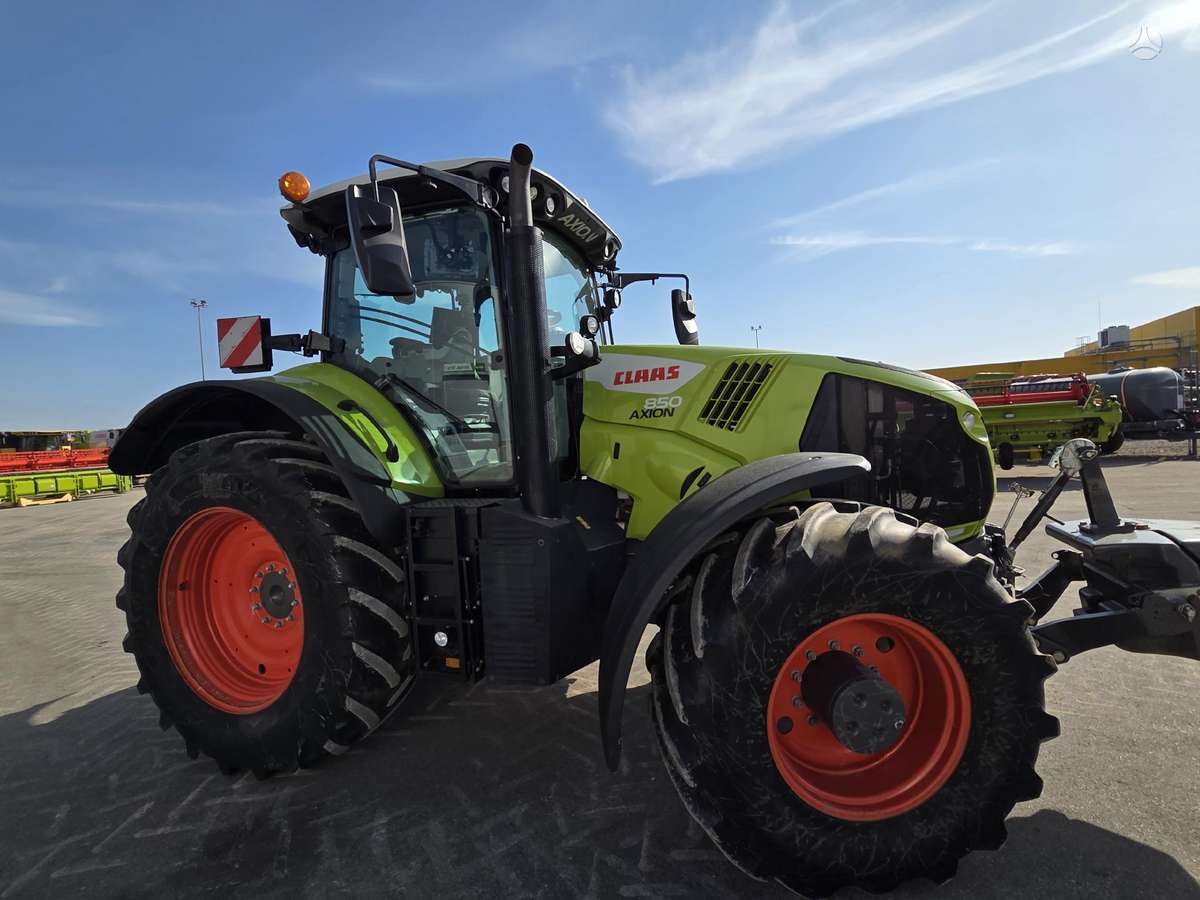 Claas Axion 850, тракторы
