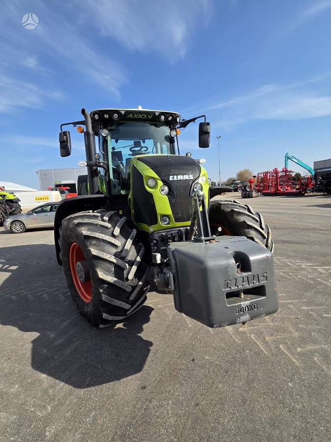 Claas Axion 850, тракторы