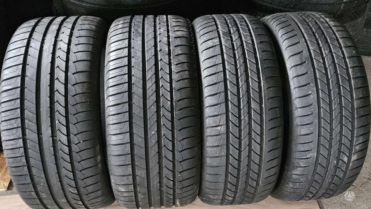 Goodyear Effcient Grip, summer 275/40 R19