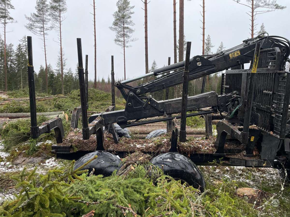 John Deere 1210 E (F578), forwarders