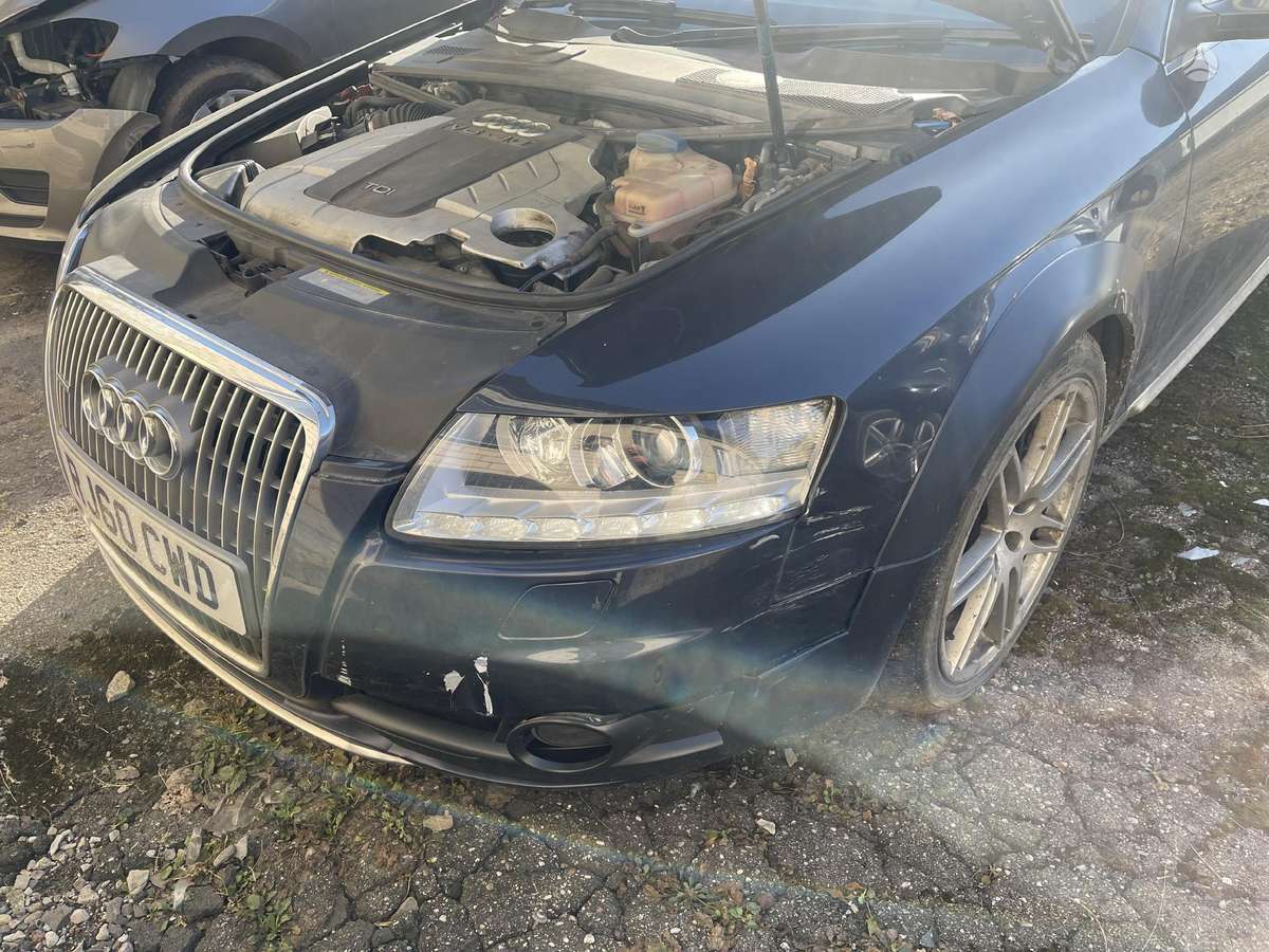 Audi A6 allroad dalimis