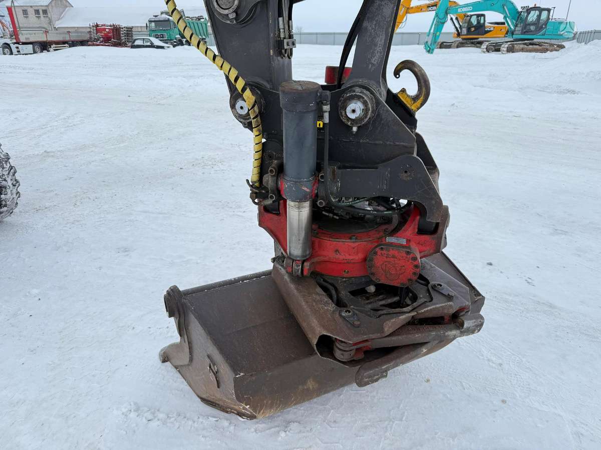 Volvo EW 140 B ROTOTILT + GRAPPLE, excavator