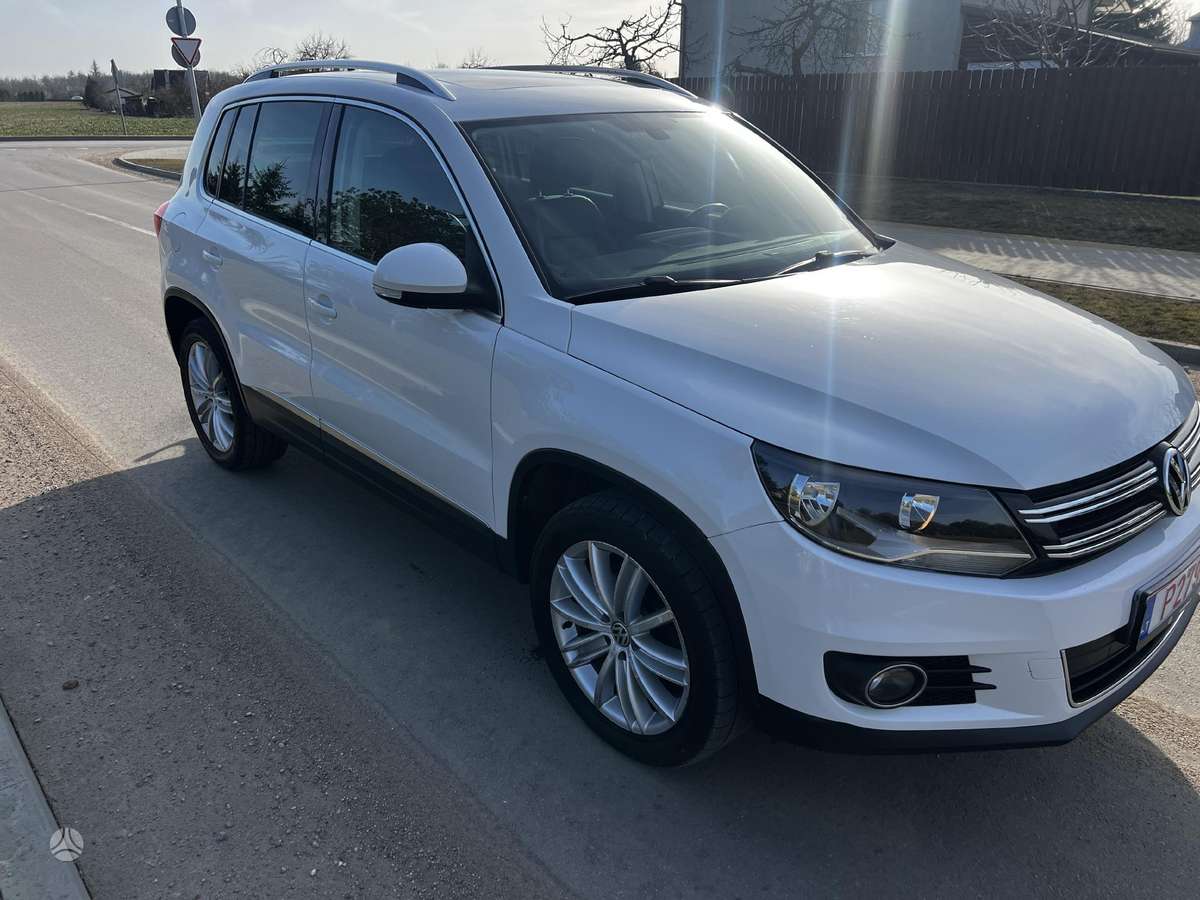 Volkswagen Tiguan - 3