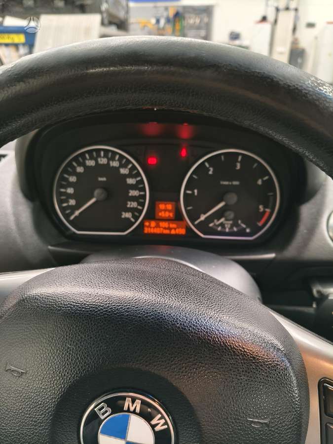 BMW 120, 2.0 l., hatchback