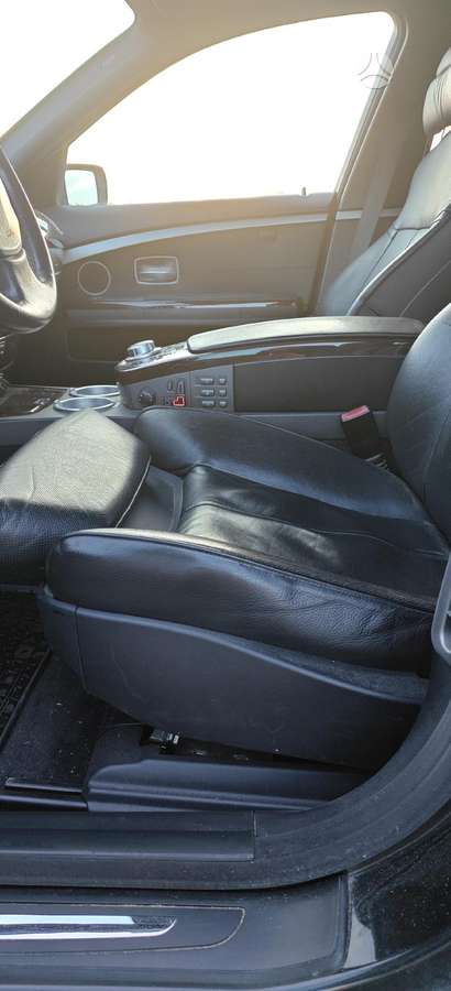 BMW 730, 3.0 l., Седан